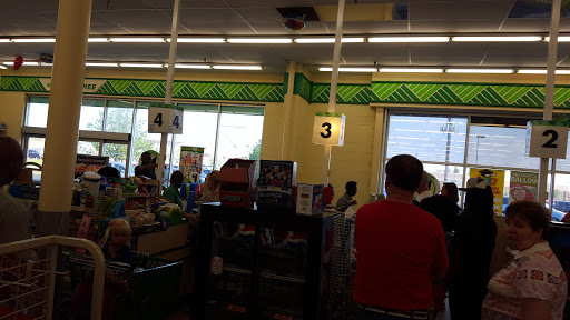 Dollar Store «Dollar Tree», reviews and photos, 4427 13th Ave S #3, Fargo, ND 58103, USA