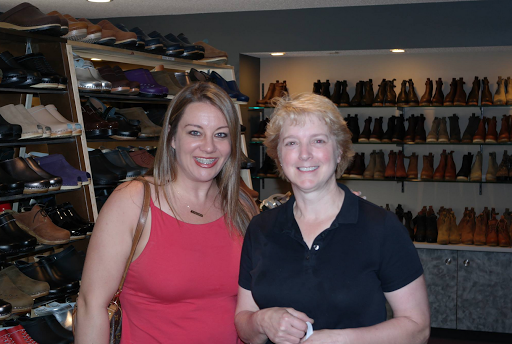 Shoe Store «Sven Factory Outlet Store», reviews and photos, 10000 Lake Blvd, Chisago City, MN 55013, USA