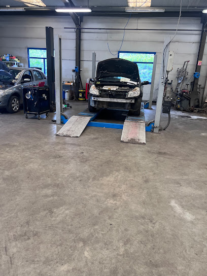TOP GARAGE - GARAGE BELLAMY