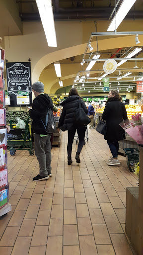 Grocery Store «Whole Foods Market», reviews and photos, 250 7th Ave, New York, NY 10001, USA