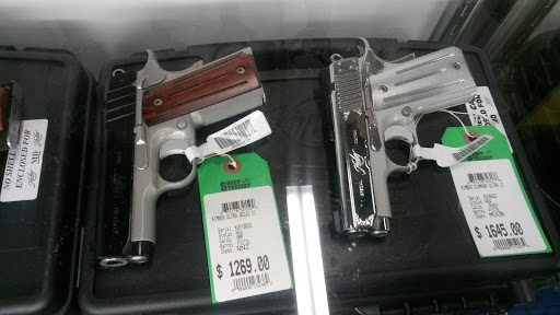 Gun Shop «Shoot Straight Fort Lauderdale», reviews and photos, 2200 S State Rd 7, Fort Lauderdale, FL 33312, USA