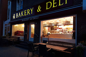 Bakery & Deli