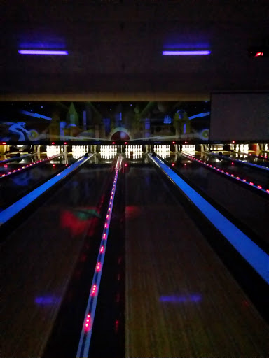 Bowling Alley «AMF Chandler Lanes», reviews and photos, 1900 N Arizona Ave, Chandler, AZ 85225, USA