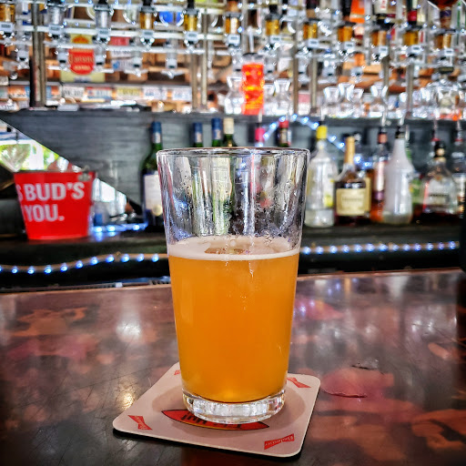 American Restaurant «Paradise Tiki Hut Restaurant and Bar», reviews and photos, 1502 Miramar St, Cape Coral, FL 33904, USA