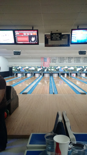 Bowling Alley «Holiday Bowl», reviews and photos, 29 Spruce St, Oakland, NJ 07436, USA