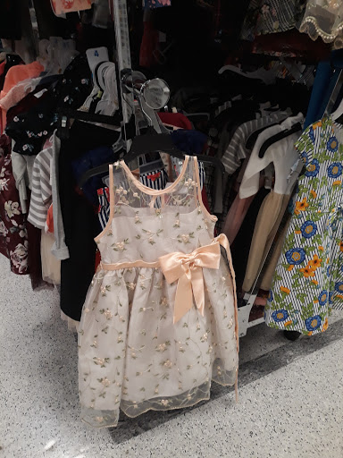 Clothing Store «Ross Dress for Less», reviews and photos, 100 S Biscayne Blvd, Miami, FL 33131, USA