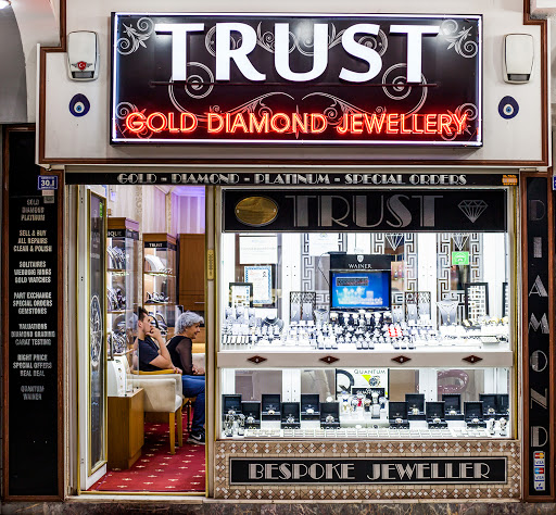 Trust Gold & Diamond Jewellery / Trust & Co.