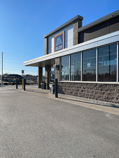 Supermarket «ALDI», reviews and photos, 2194 Hudson Ave, Irondequoit, NY 14617, USA