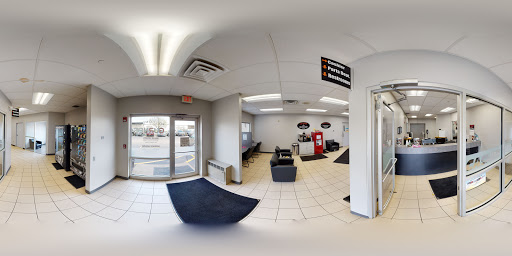 Car Dealer «Gurnee Chrysler Jeep Dodge Ram», reviews and photos, 7255 Grand Ave, Gurnee, IL 60031, USA