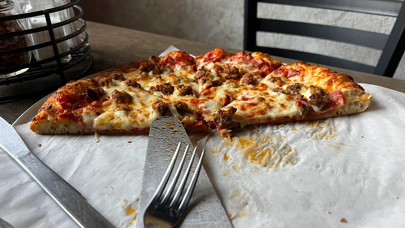 #5 best pizza place in San Diego - Pazzo's Pizza