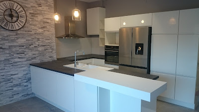 GRAIN DE FRÊNE - Rénovation Intérieure - Poseur de cuisines à Montauban