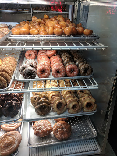 Donut Shop «Donut Wheel», reviews and photos, 2017 First St, Livermore, CA 94550, USA