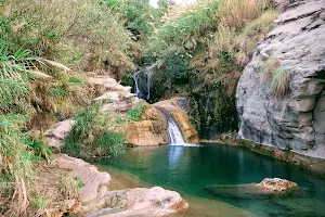 Kenhatti Waterfall کنہٹی بالائی آبشار image