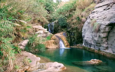 Kenhatti Waterfall کنہٹی بالائی آبشار image