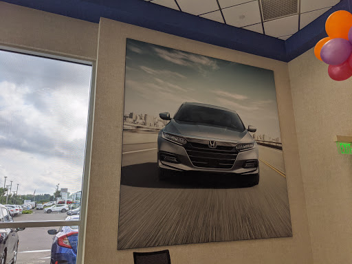 Honda Dealer «Honda of Danbury», reviews and photos, 102 Federal Rd, Danbury, CT 06810, USA