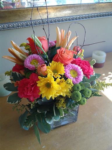 Florist «Starclaire House of Flowers Florist», reviews and photos, 1421 Emerywood Dr, Charlotte, NC 28210, USA