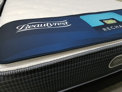 Mattress Store «Michigan Discount Mattress», reviews and photos, 24774 Crestview, Farmington Hills, MI 48335, USA