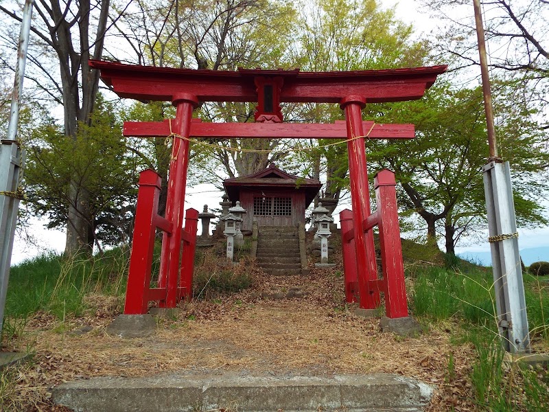 瀬戸原の稲荷神社