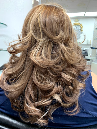 Hair Salon «Aylin Beauty Salon & Spa», reviews and photos, 820 E 41st St, Hialeah, FL 33013, USA