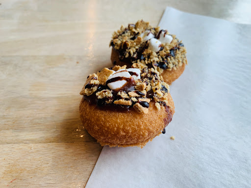 Donut Shop «Peace, Love & Little Donuts of Hudson», reviews and photos, 51 S Main St #4, Hudson, OH 44236, USA