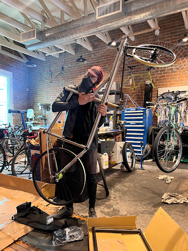 Bicycle Store «Bike Shop Hub», reviews and photos, 2801 N Flowing Wells Rd #101, Tucson, AZ 85705, USA