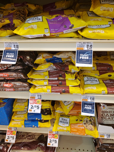 Grocery Store «Giant Food Stores», reviews and photos, 4855 West Chester Pike, Newtown Square, PA 19073, USA