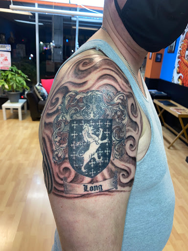 Tattoo Shop «New Tribe Tattoo», reviews and photos, 6804 W 111th St, Worth, IL 60482, USA