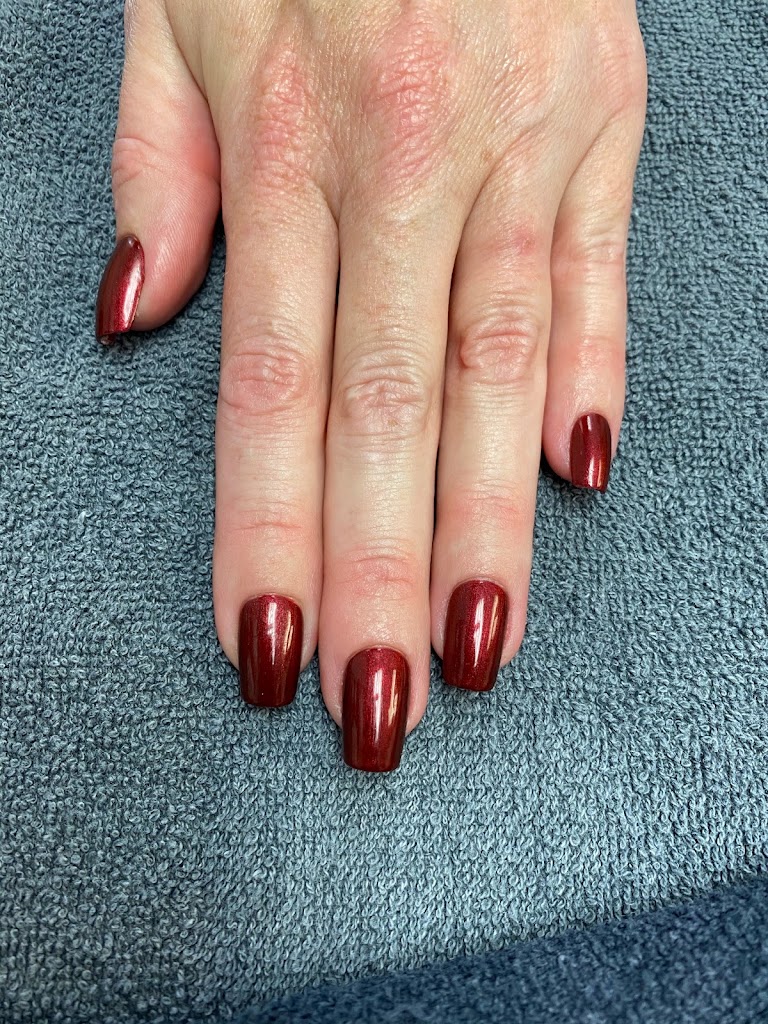 salon red 44406