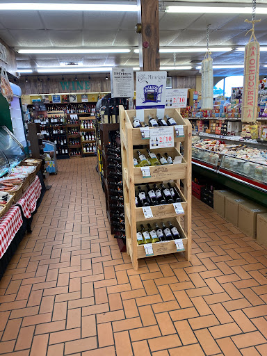 Italian Grocery Store «Cacciatore Bros», reviews and photos, 5610 Hanley Rd, Tampa, FL 33634, USA