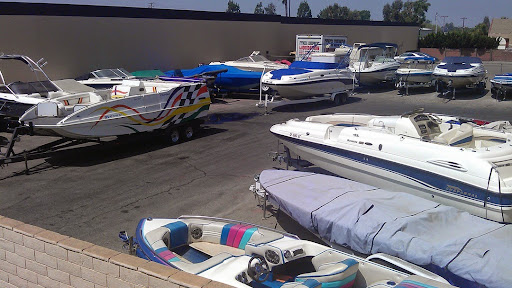 Boat rental service Moreno Valley
