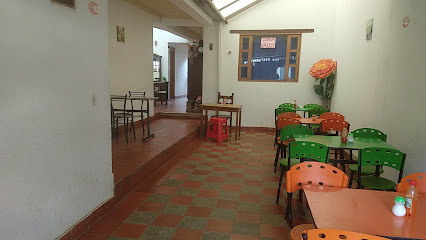 Restaurante y pizzería Daniel,s - Cra. 10 #7a 28, Villa de Leyva, Boyacá, Colombia