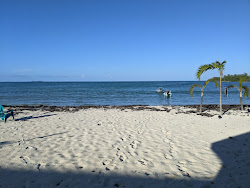 Nicholls Town beach II'in fotoğrafı geniş ile birlikte