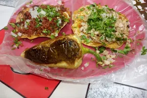 Tacos Migue image