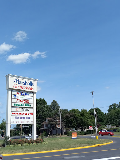 Shopping Mall «Lehigh Shopping Center», reviews and photos, W Union Blvd, Bethlehem, PA 18018, USA