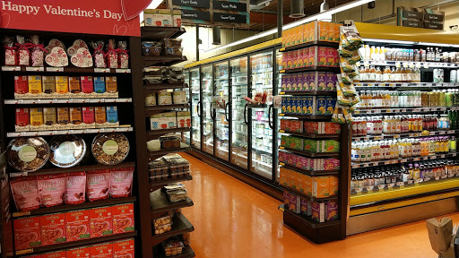 Grocery Store «Whole Foods Market», reviews and photos, 1028 Beacon St, Brookline, MA 02446, USA
