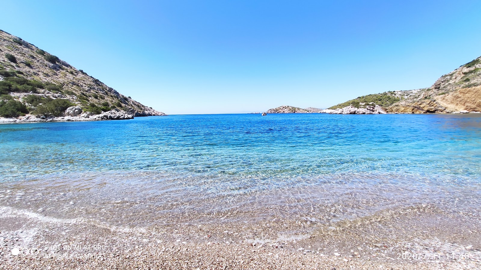 Photo of St Nikolaos Beach with very clean level of cleanliness