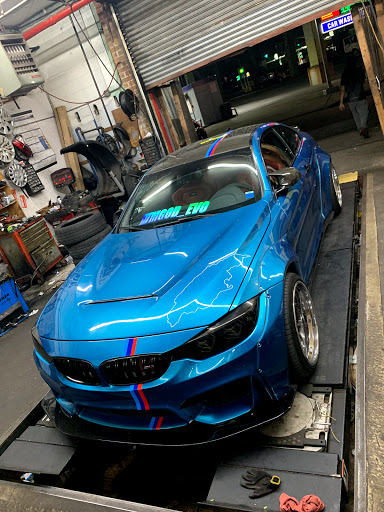 Tire Shop «Awais Auto Repair & Tire Shop», reviews and photos, 168 Centre St, Brooklyn, NY 11231, USA