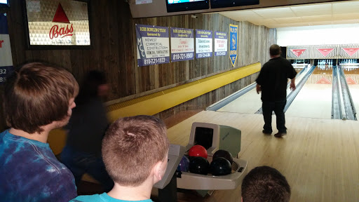 Bowling Alley «Cedar Lanes», reviews and photos, 270 S Cedar St, Imlay City, MI 48444, USA