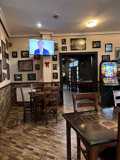 Cervecería La Escapada - C. de Serrablo, 114, 22600 Sabiñánigo, Huesca, Spain