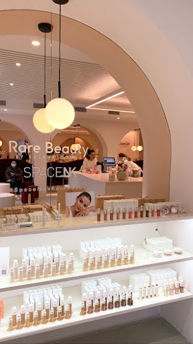Reviews of Space NK Regent Street in London - Cosmetics store