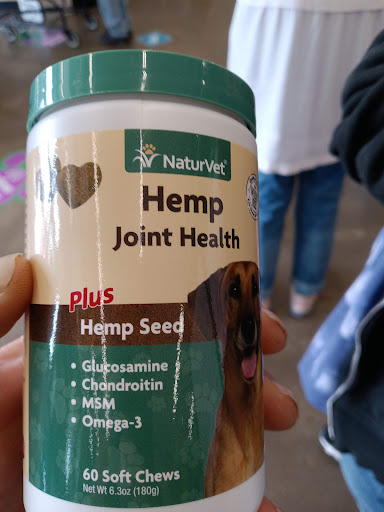 Pet Supply Store «Pet Supplies Plus», reviews and photos, 713 Brandilynn Blvd, Cedar Falls, IA 50613, USA