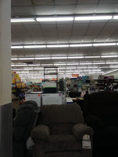 Discount Store «Big Lots», reviews and photos, 726 E Main St, Lebanon, OH 45036, USA