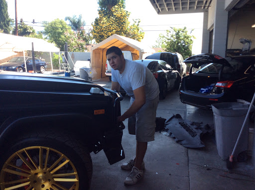 Auto Body Shop «Autopedic Body Center», reviews and photos, 860 E Whittier Blvd, La Habra, CA 90631, USA