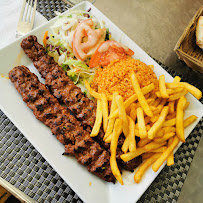 Plats et boissons du Restaurant turc Marmaris Restaurant - Kebab à Eaubonne - n°6