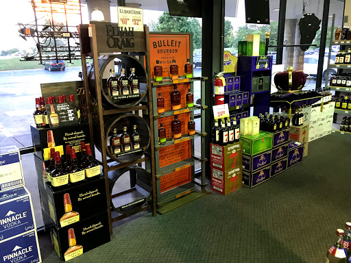 Liquor Store «Liquor World», reviews and photos, 136 Belvedere Dr, Gallatin, TN 37066, USA