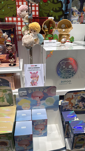 Opinii despre POP MART Jewel Changi Airport în Singapore - Shop