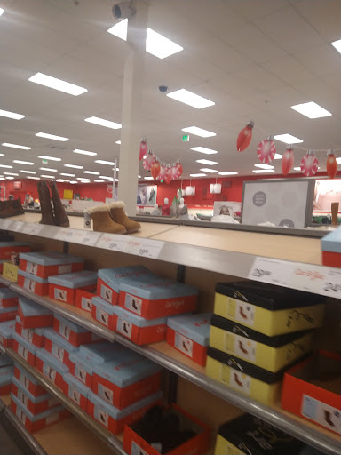 Department Store «Target», reviews and photos, 605 Boston Post Rd E, Marlborough, MA 01752, USA