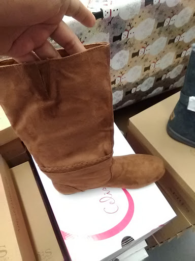 Shoe Store «WSS», reviews and photos, 4457 W Charleston Blvd, Las Vegas, NV 89102, USA