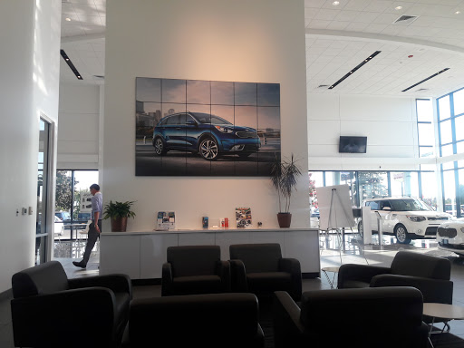 Kia Dealer «Power Kia», reviews and photos, 3705 Market St NE, Salem, OR 97301, USA