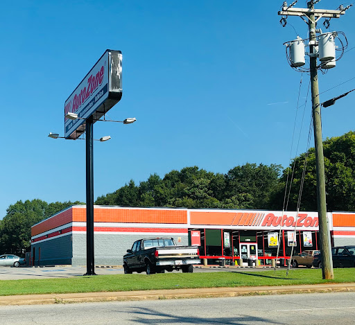 AutoZone, 2006 Anderson Rd, Greenville, SC 29611, USA, 